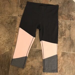 Xersion Color Block CROPPED Leggings sz MEDIUM